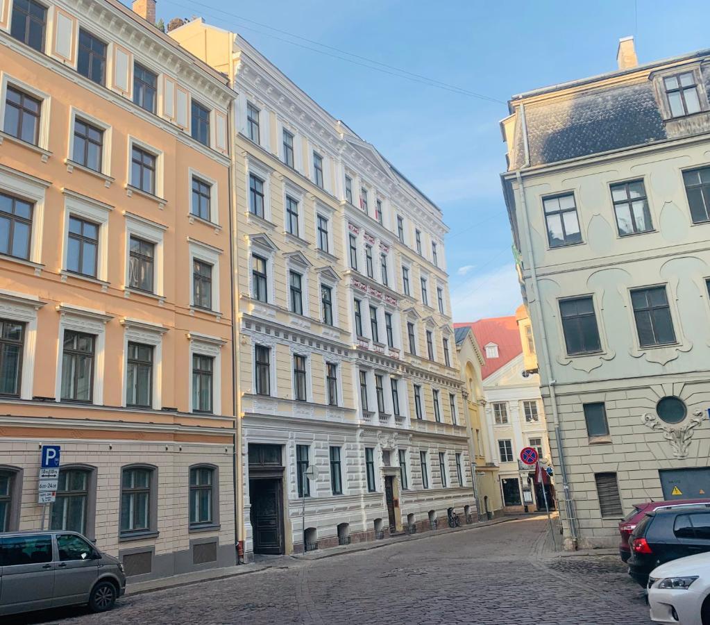 Dandelion Apartment Vecpilsētas Riga Exterior foto
